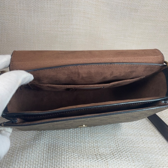 Coach Kleo Signature Khaki canvas Crossbody with Suede and Pebble Leather C5692 - Picture 8 of 16